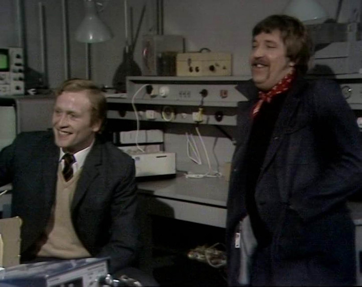 John Forgeham y James Cosmo en The Stone Tape