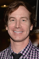 photo of person Rob Huebel