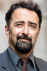 picture of actor Roberto Attias