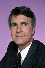 picture of actor James Noble