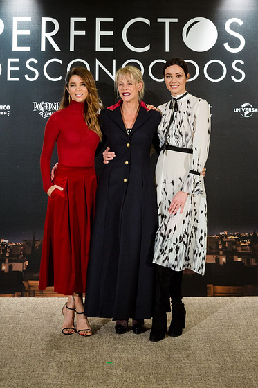Dafne Fernández, Juana Acosta y Belén Rueda en Perfectos desconocidos (Photocall en Madrid. Noviembre 2017)
