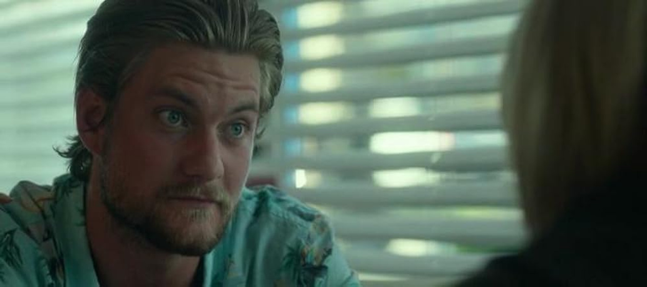 Jake Weary en smartass