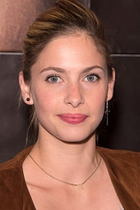 picture of actor Chloé Coulloud