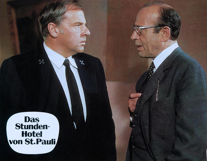 Konrad Georg y Walter Buschhoff en Das Stundenhotel von St. Pauli