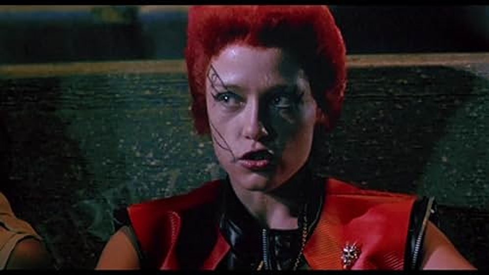 Linnea Quigley en El Regreso de los muertos vivientes