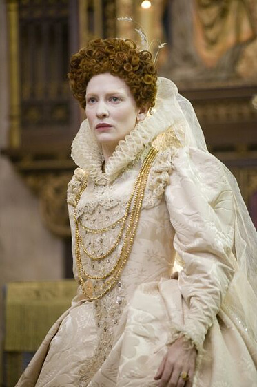 Cate Blanchett en Elizabeth. La Edad de Oro