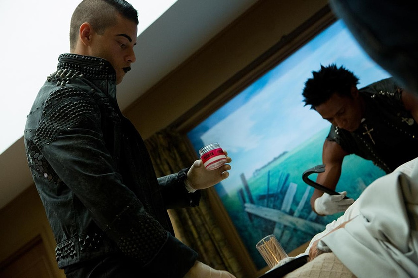 Cinqué Lee y Rami Malek en Oldboy