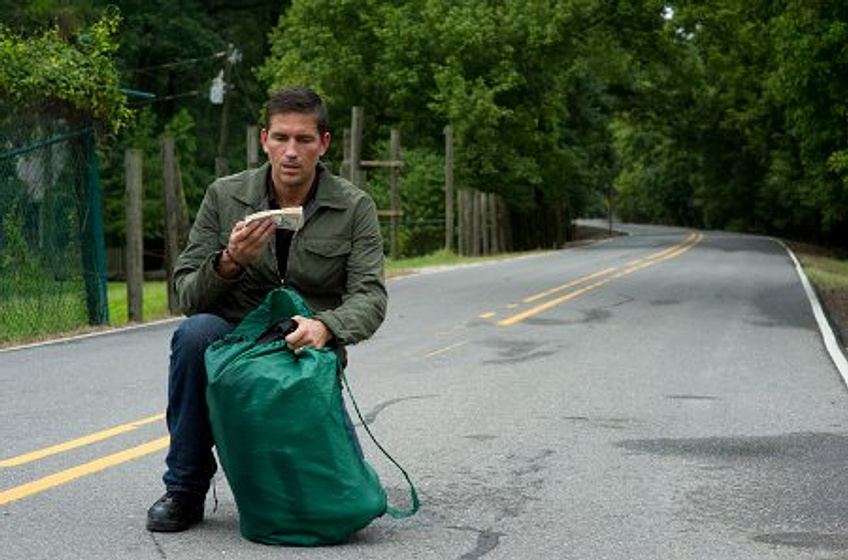 Jim Caviezel en Transit