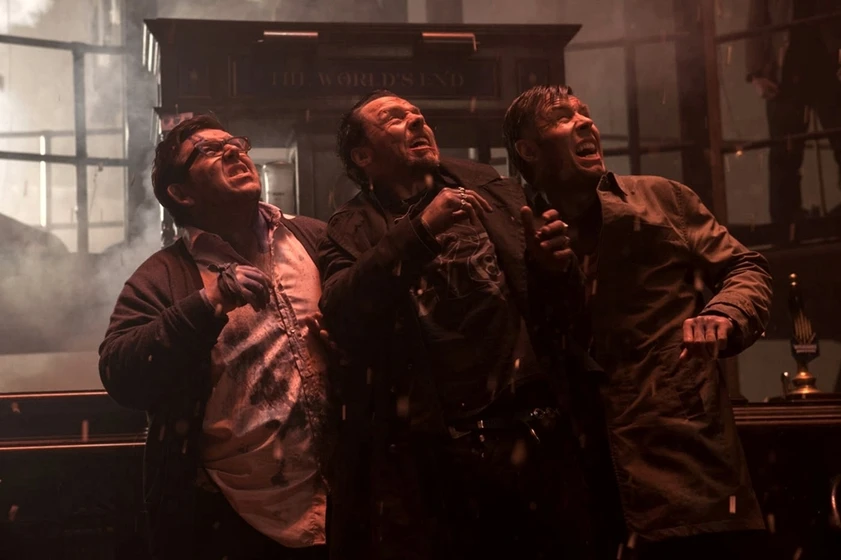 Paddy Considine, Simon Pegg y Nick Frost en Bienvenidos al fin del mundo