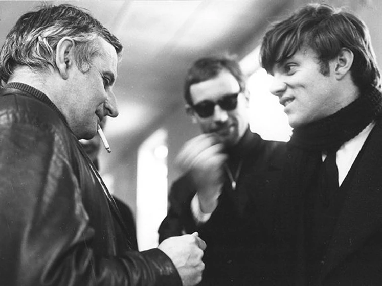 Malcolm McDowell y Lindsay Anderson en if (Durante el rodaje de la película)