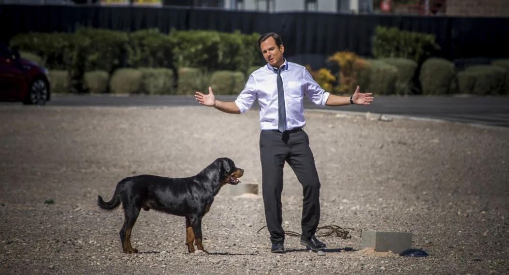 Will Arnett en superagente-canino