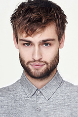 picture of actor Douglas Booth