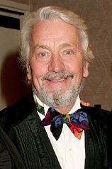 picture of actor Peter Dennis