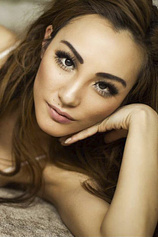 picture of actor Louise Cho