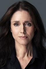 photo of person Julie Taymor
