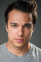 picture of actor Chris Riggi