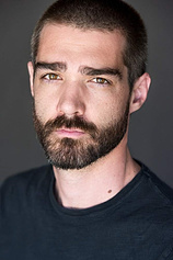 picture of actor Devin Bonnée