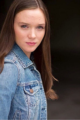 picture of actor Ava Hughes