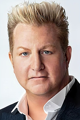 photo of person Gary LeVox
