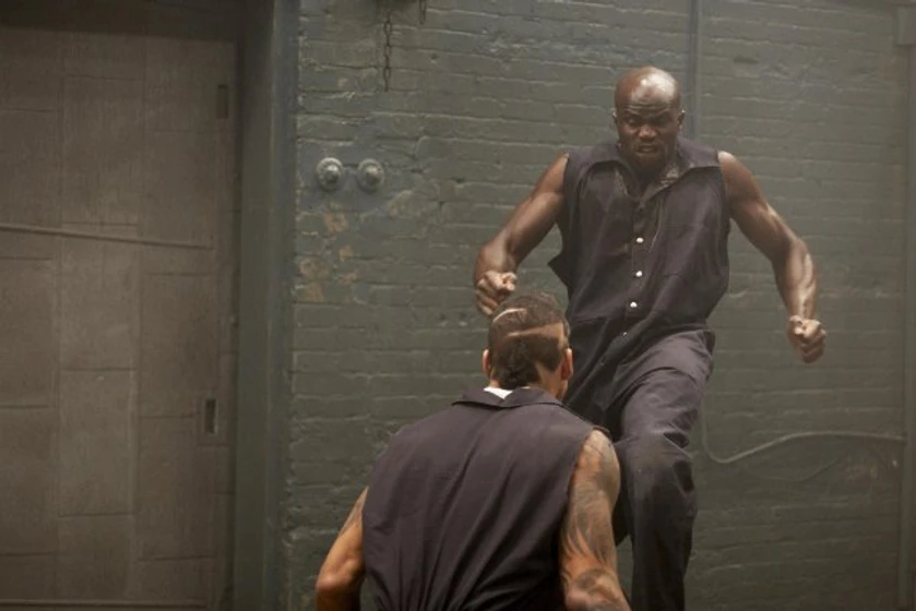 Lance 'The Snake' Cartwright y Cheick Kongo en locked-down
