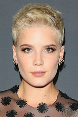 photo of person Halsey