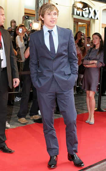 William Moseley en Las Crónicas de Narnia: El Príncipe Caspian (Premiere en la República Checa (Junio 2008))