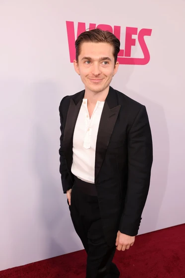 Austin Abrams en wolfs (World Premiere. Septiembre 2024)