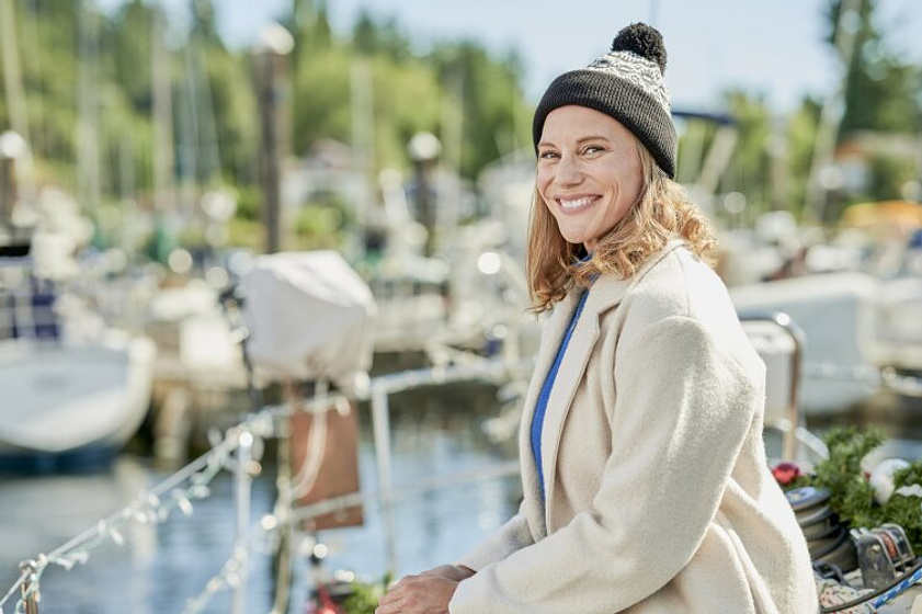 Katee Sackhoff en christmas-sail