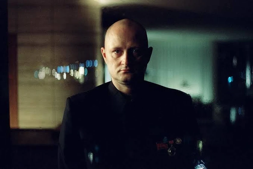Ulrich Løvenskjold Larsen en el-infiltrado