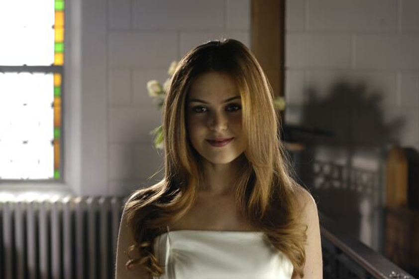 Isla Fisher en ¡Cásate Conmigo!