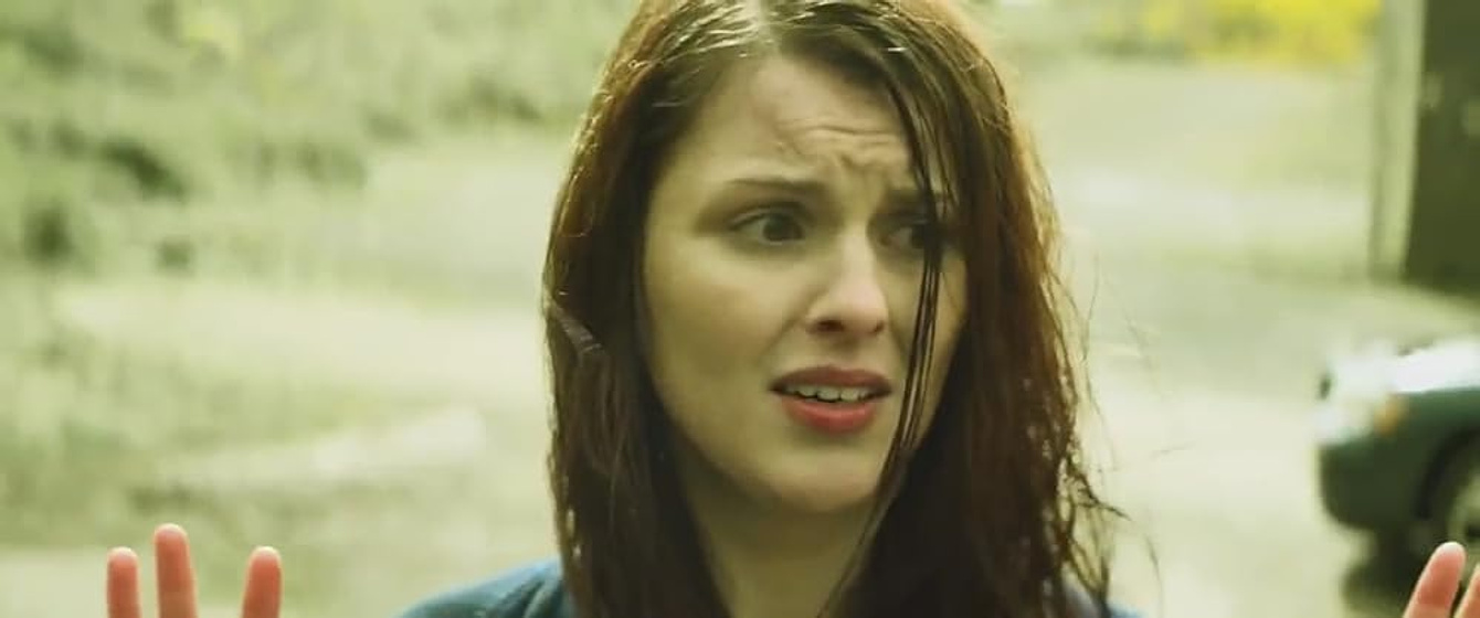 Nicolette McKeown en redcon-1-apocalipsis-zombie