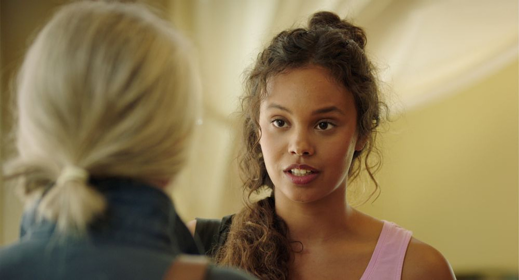 Alisha Boe en Mejor que Nunca