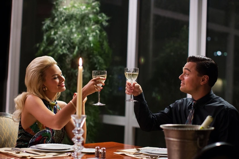 Leonardo DiCaprio y Margot Robbie en El Lobo de Wall Street