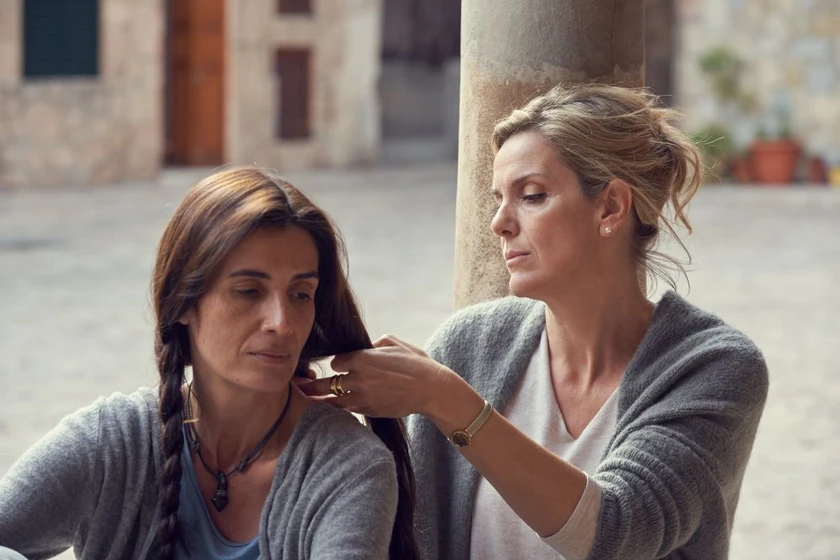 Elia Galera y Eva Martín en pan-de-limon-con-semillas-de-amapola