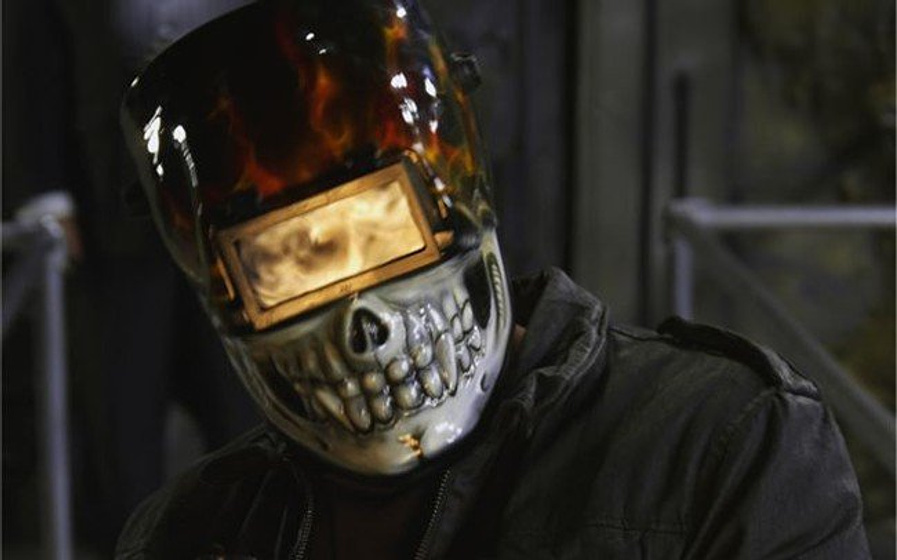 Imagen de John Muere al Final