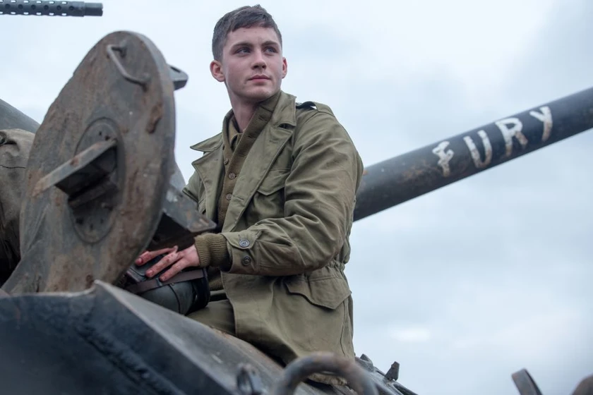 Logan Lerman en corazones-de-acero