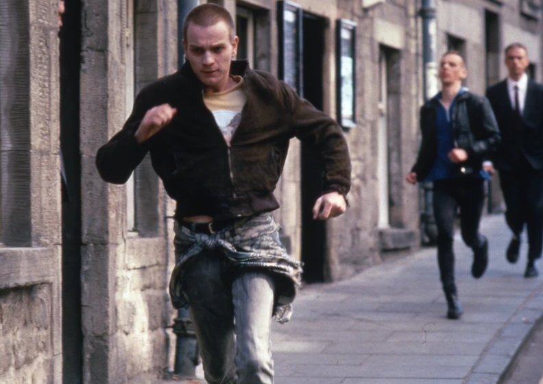 Ewan McGregor y Ewen Bremner en trainspotting