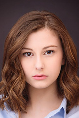 picture of actor Julia Lalonde