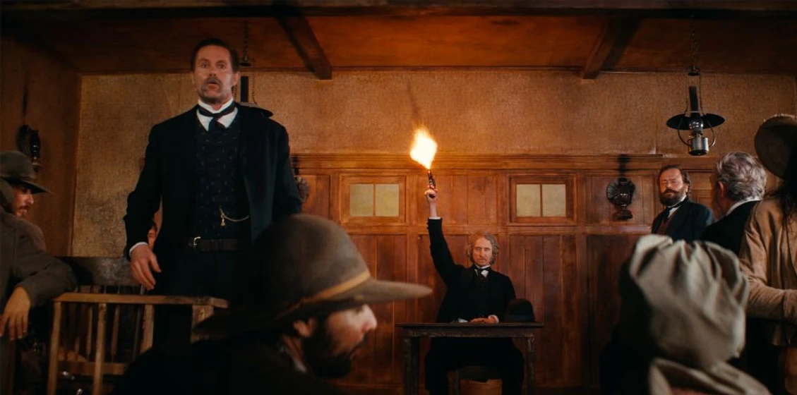 Garret Dillahunt en hasta-el-fin-del-mundo