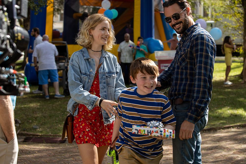 Jack Huston y Willa Fitzgerald en El Río de la Ira