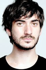 picture of actor George Maguire