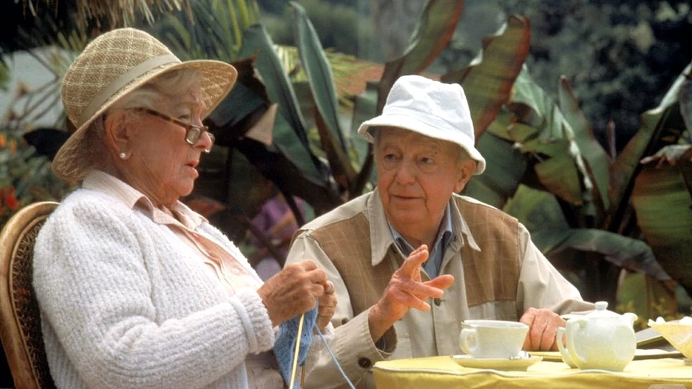 Maurice Evans y Helen Hayes en misterio-en-el-caribe
