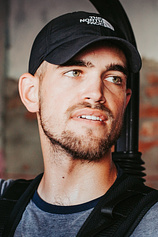 photo of person Sam Davis