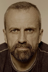 photo of person Stephen Rennicks