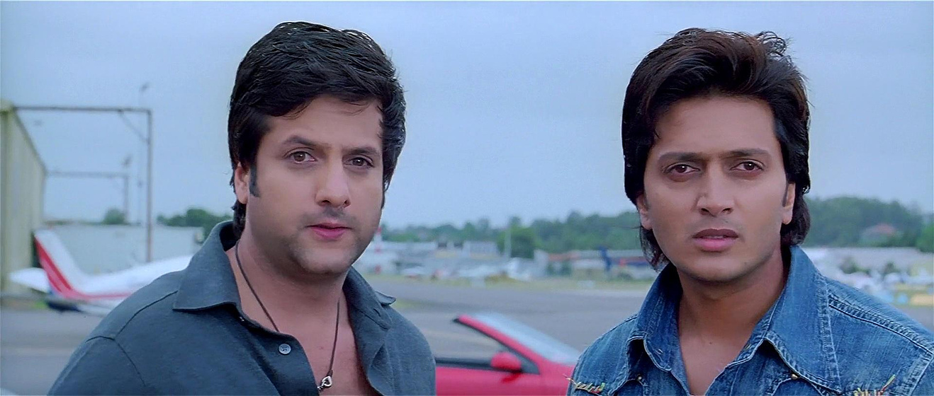 Ritesh Deshmukh y Fardeen Khan en Heyy Babyy