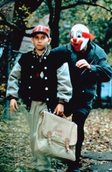 Richard Grieco y Lawrence Arcouette en El Engaño