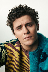 picture of actor Dylan Llewellyn