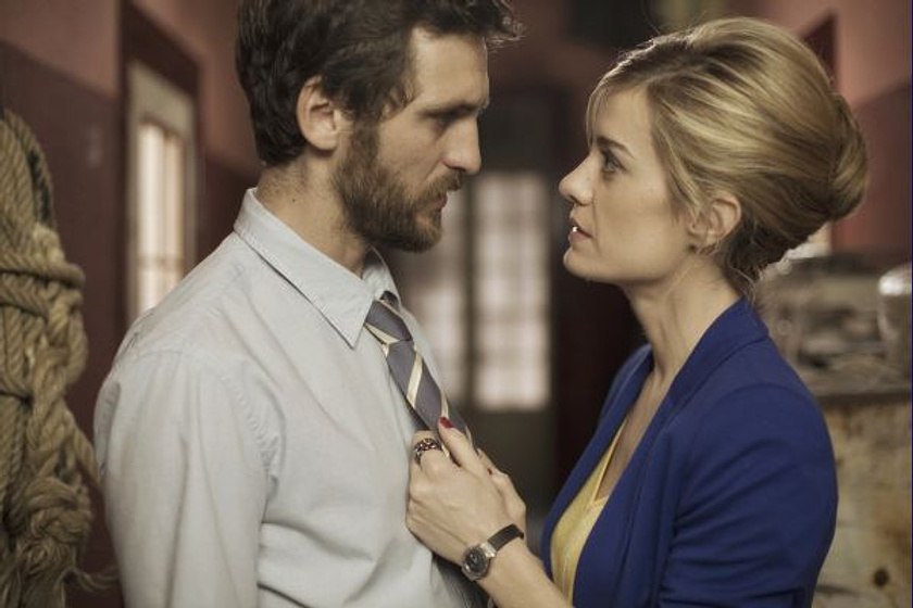 Alexandra Jiménez y Raúl Arévalo en Promoción fantasma