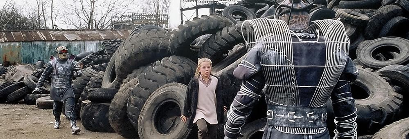 Agnes Bruckner en the-shrunken-city