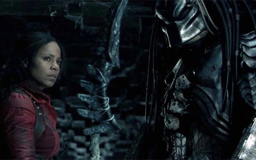 Sanaa Lathan en alien-vs-predator